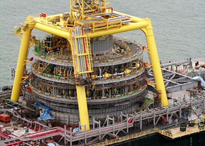 The internal turret mooring with 75 risers for FPSO P-53 for the Marlin Leste field offshore Brazil is completed and delivered to Petrobras. SBM Offshore