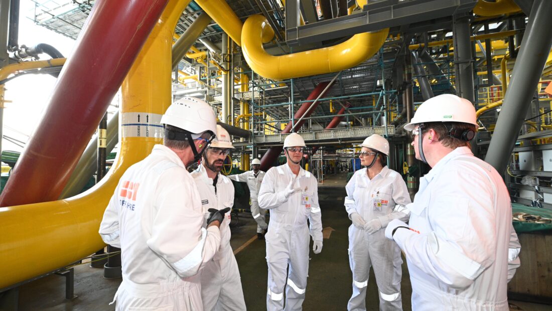 Bankers, Investors & Analysts visit FPSO ONE GUYANA in Singapore